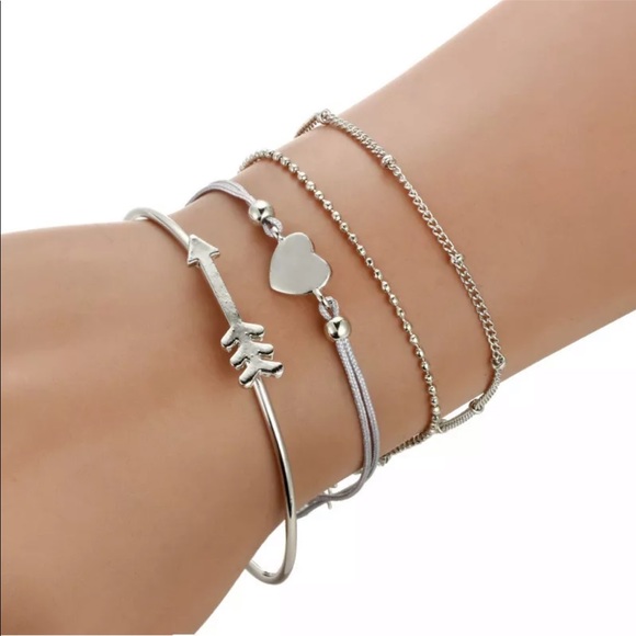❤︎ Boho 4 Piece Bracelet Set ❤︎ - Picture 2 of 6